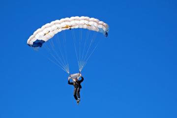 开云体育app-舞台中央！文班亚马独闯龙潭，告诉世界何为压力越大越强