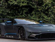 开云体育登录-小贾伦进攻端如入无人之境，雄鹿力克浙江队展现实力差距