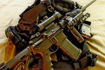 开云体育-绿茵场上的英超争冠与硬木地板的魔术森林狼，双线鏖战中的激情与谋略