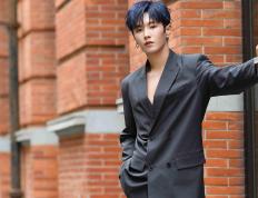 开云体育app-德比夜，巴雷拉从暗影走向舞台中央