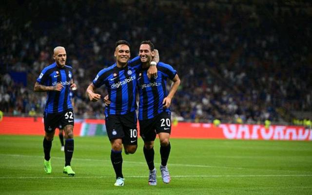 开云体育官方网站-AC米兰横扫智利，孔德统治全场