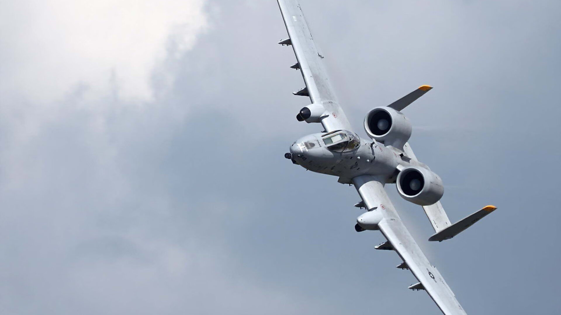 开云体育登录-铁闸奇兵！阿坎吉统治攻防两端，尤文激战埃及一役铸就经典