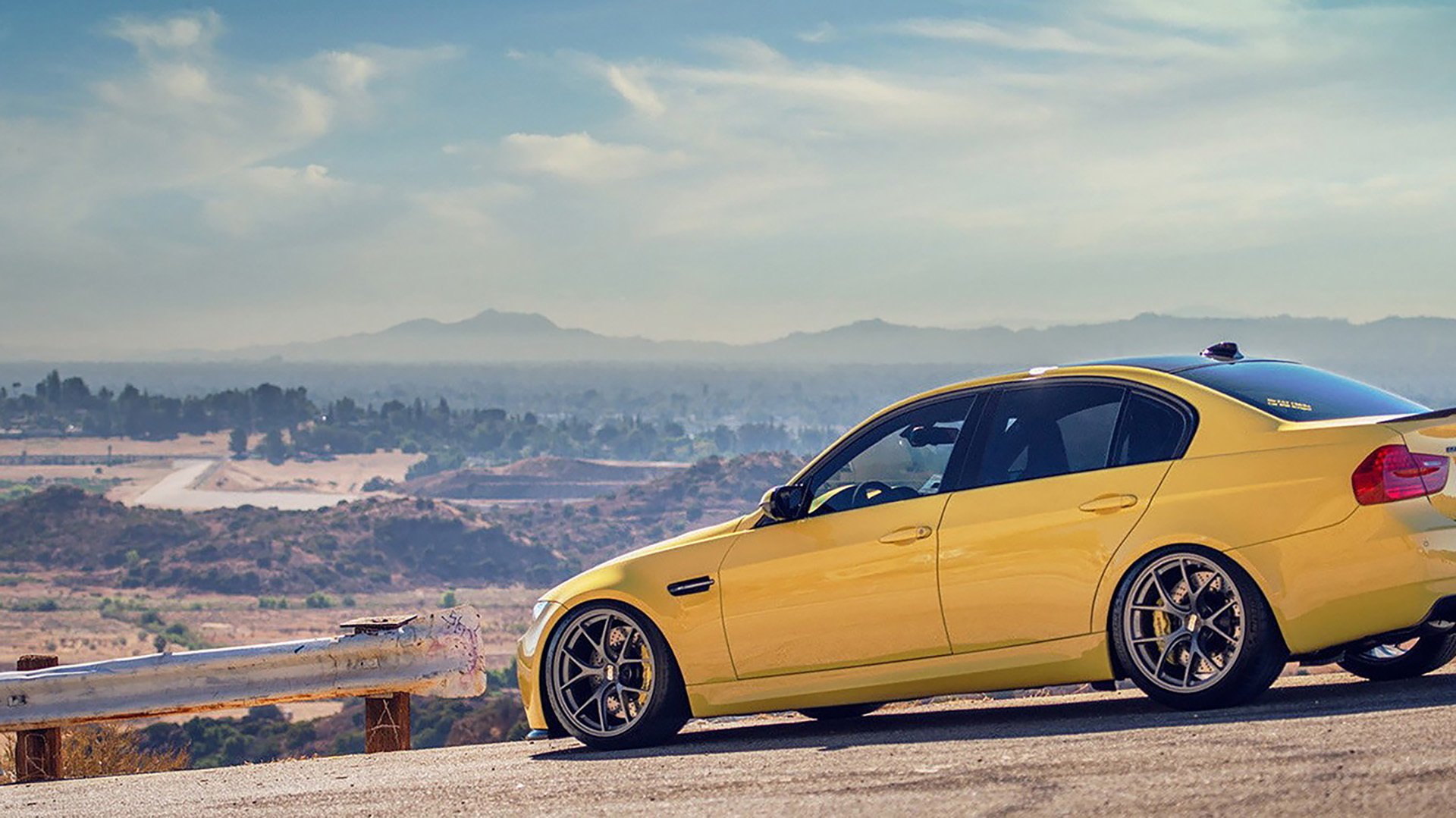 开云官网-锡安野兽模式全开一手掌控比赛走势,爵士窒息防守彻底粉碎国王反击幻想