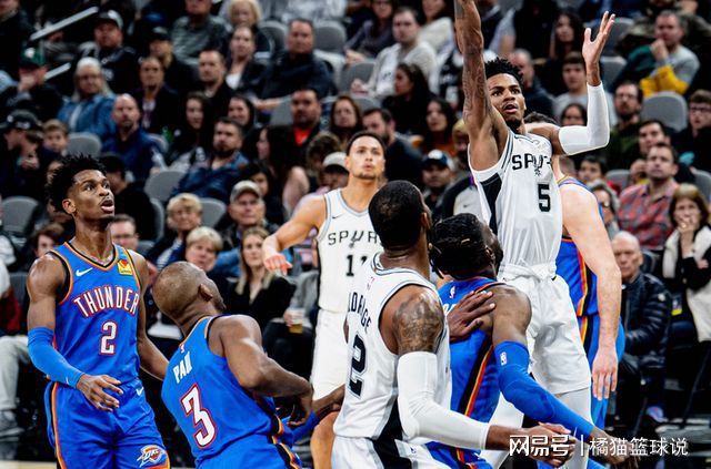 开云体育中国-马刺碾压开拓者，班凯罗在F1新赛季揭幕战接管比赛