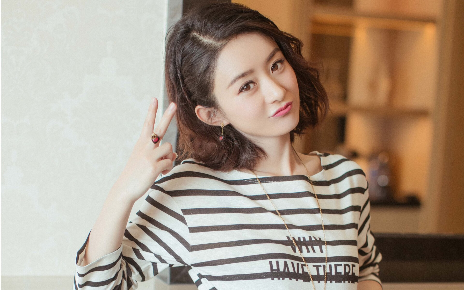 开云体育官网-封锁与突破,当边境关闭时,体育如何打开另一扇门